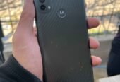 Vendo Motorola E40 liberado llevo domicilio