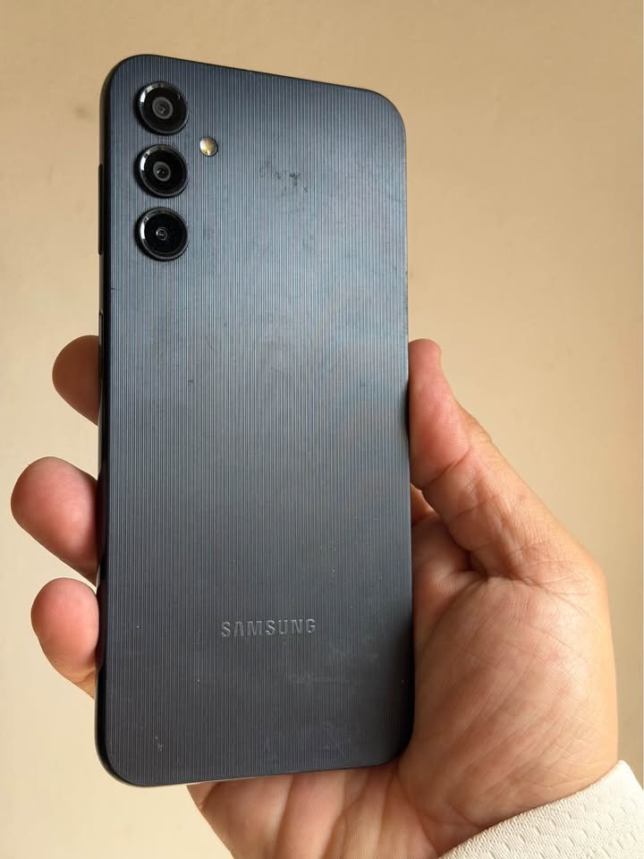 Vendo Samsung A14 libre 128gb 4ram , IMPECABLE, NO PERMUTO