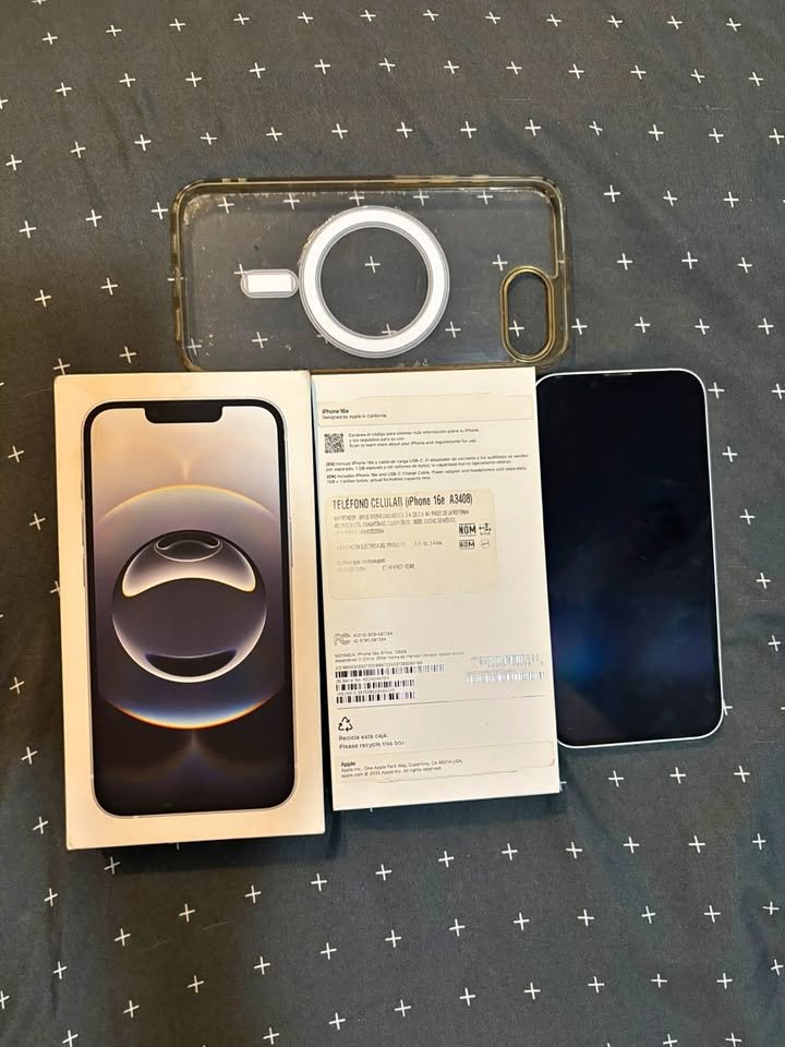 VENDO IPHONE 16e 128gb