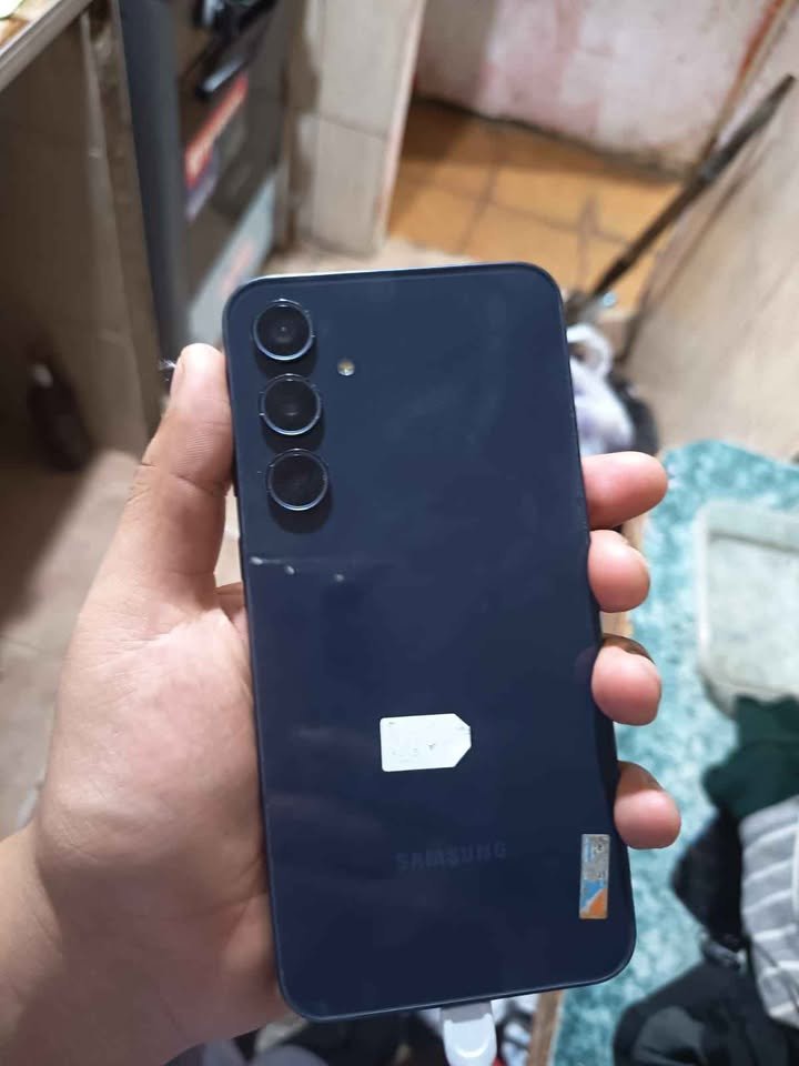 Samsung a35