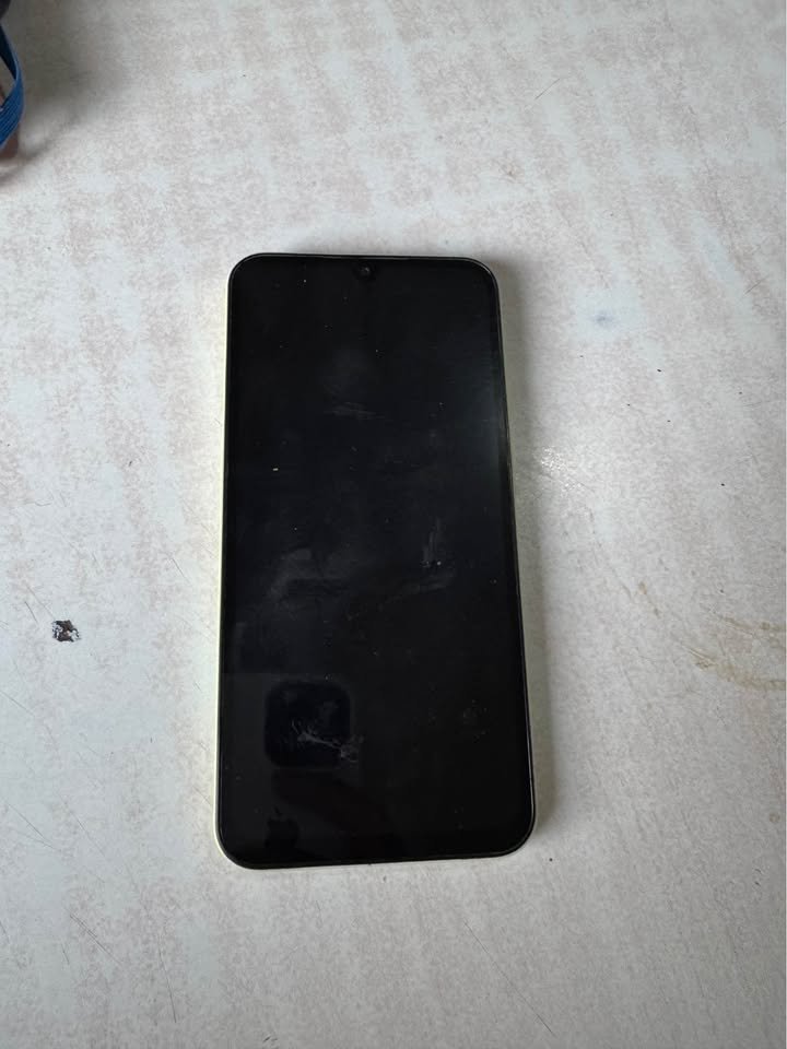 Vendo Samsung A15 6 meses de uso !solo vendo