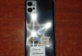 MOTO G32 IMPECABLE 128GB 4GB RAM. EN CAJA CON RECIBO DE COMPRA Y 2 FUNDAS. ESCUCHO OFERTAS