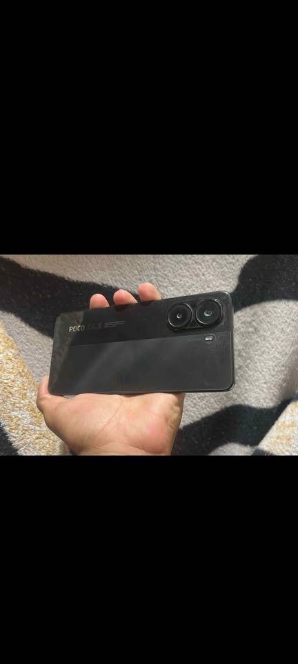 Vendo poco x7 pro 512 GB y 12 ram O permuto por iPhone pongo diferencia.