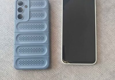 Vendo Samsung A16 para personal único detalle en la punta de la pantalla. Resto excelente