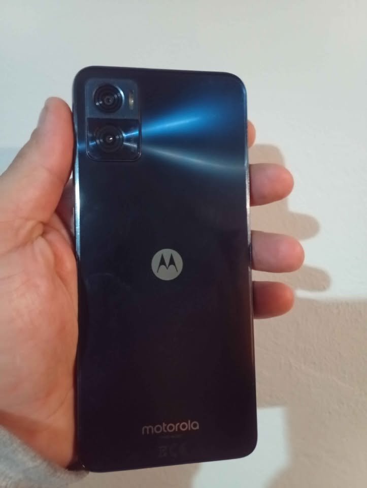 Motorola e22 📱 32 GB de almacenamiento ✅ libre de fabrica ✅ Caba 📍