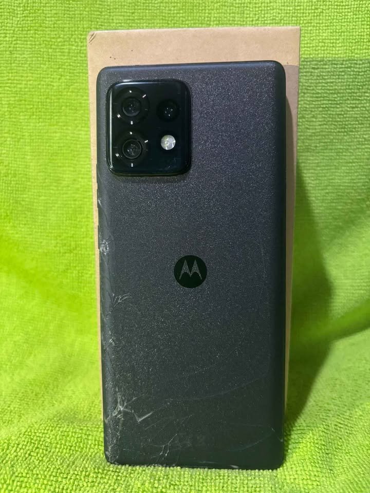 Motorola Edge 40 Pro 12/256
