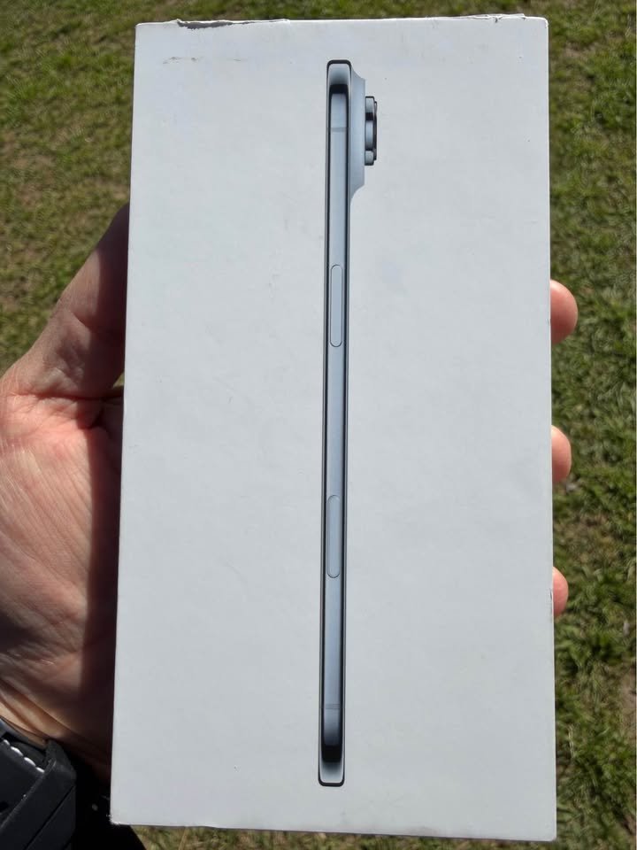LIQUIDO Iphone 17 Air 256 GB