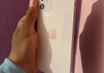 iPhone 12 128gb batería al 80🔋