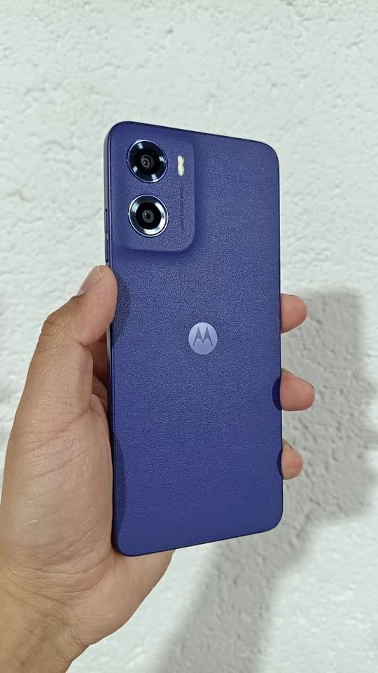 SE VENDE MOTOROLA E15