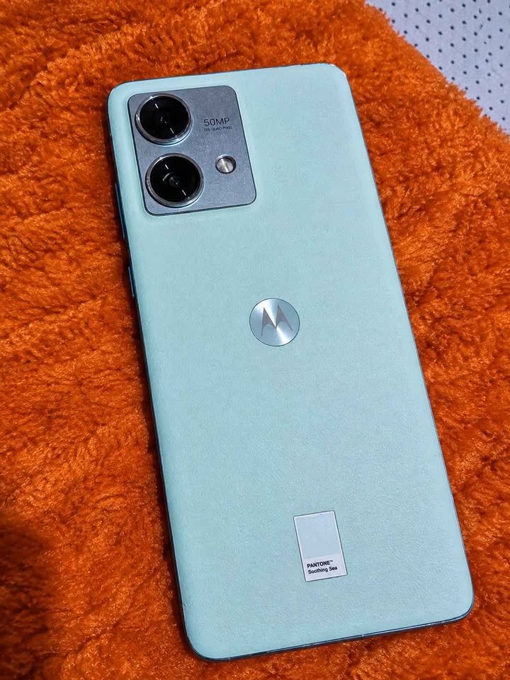 “Permuto Motorola Edge 40 Neo 5G” 📱