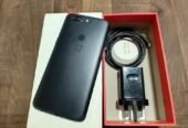 OnePlus 5t 64gb en caja vendo o permuto