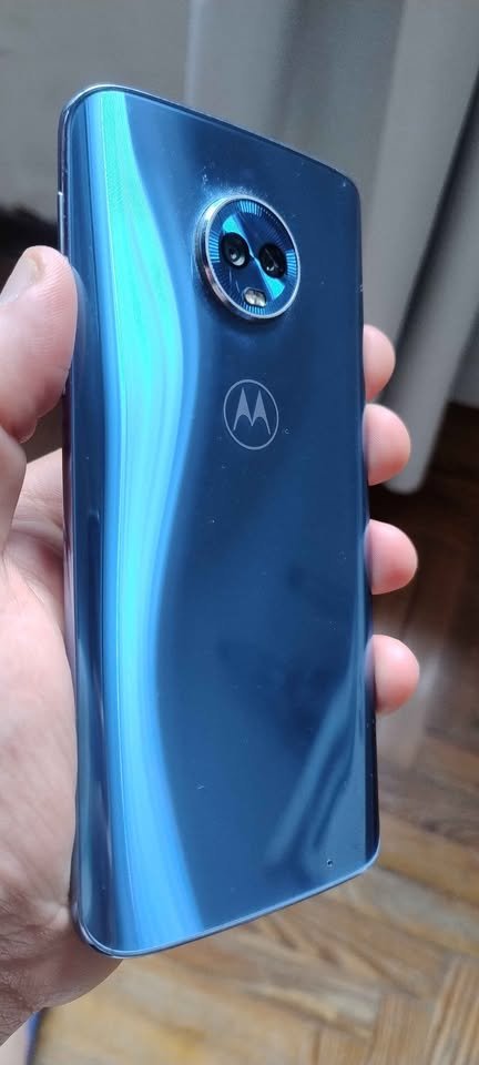 Motorola G6 Plus 4/64 buen estado libre. Ver fotos.