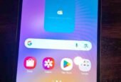 Vendo Samsung galaxy a05 128 gb 4ramcon cargador y vidrio templado puesto precio publicado no llevo