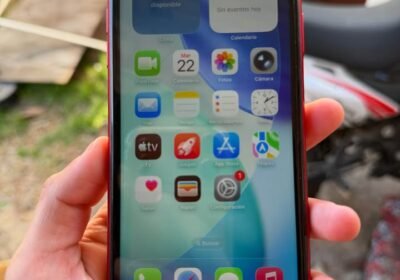 Vendo iPhone 11 Red 64gb 84% libre de todo !