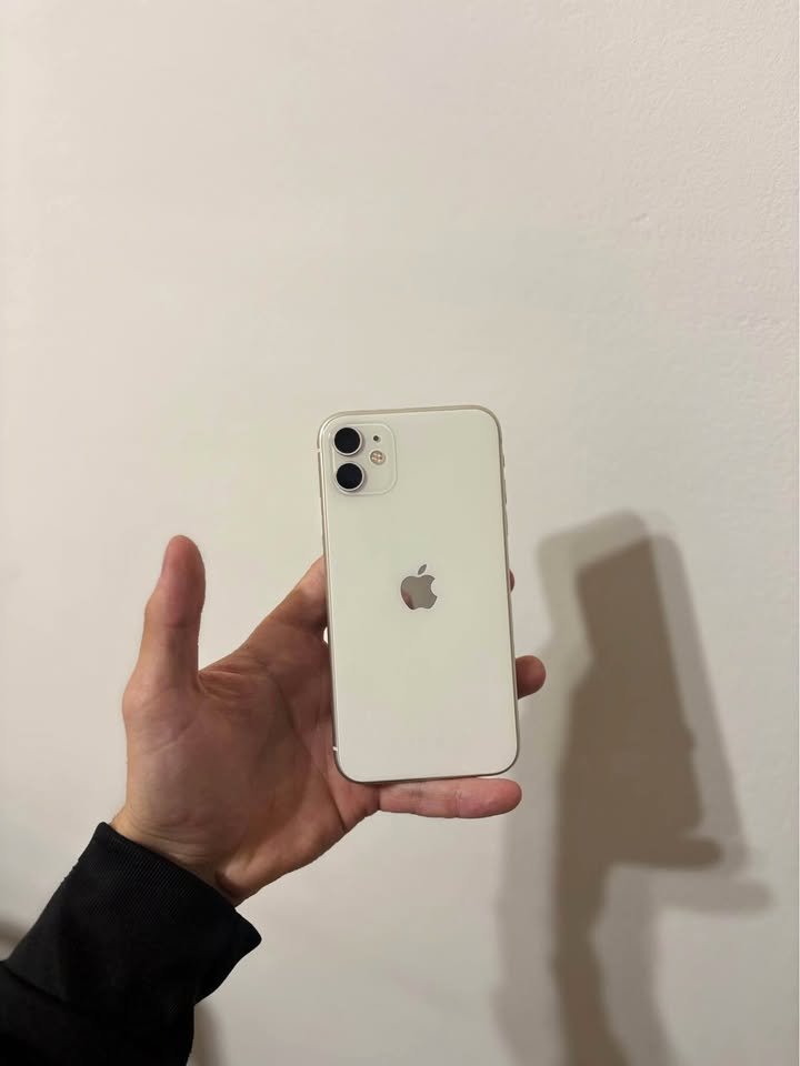 iPhone 11 blanco de 128gb liberado