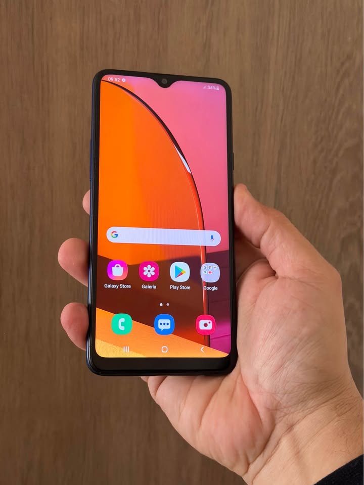 Vendo Samsung A20S libre 32gb 3ram huella , IMPECABLE , NO PERMUTO