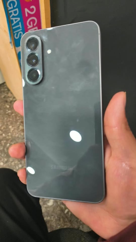 Samsung a56