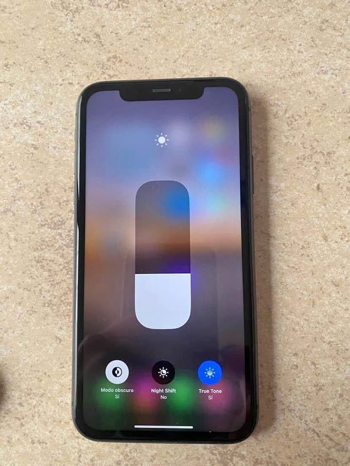 Vendo iPhone 11