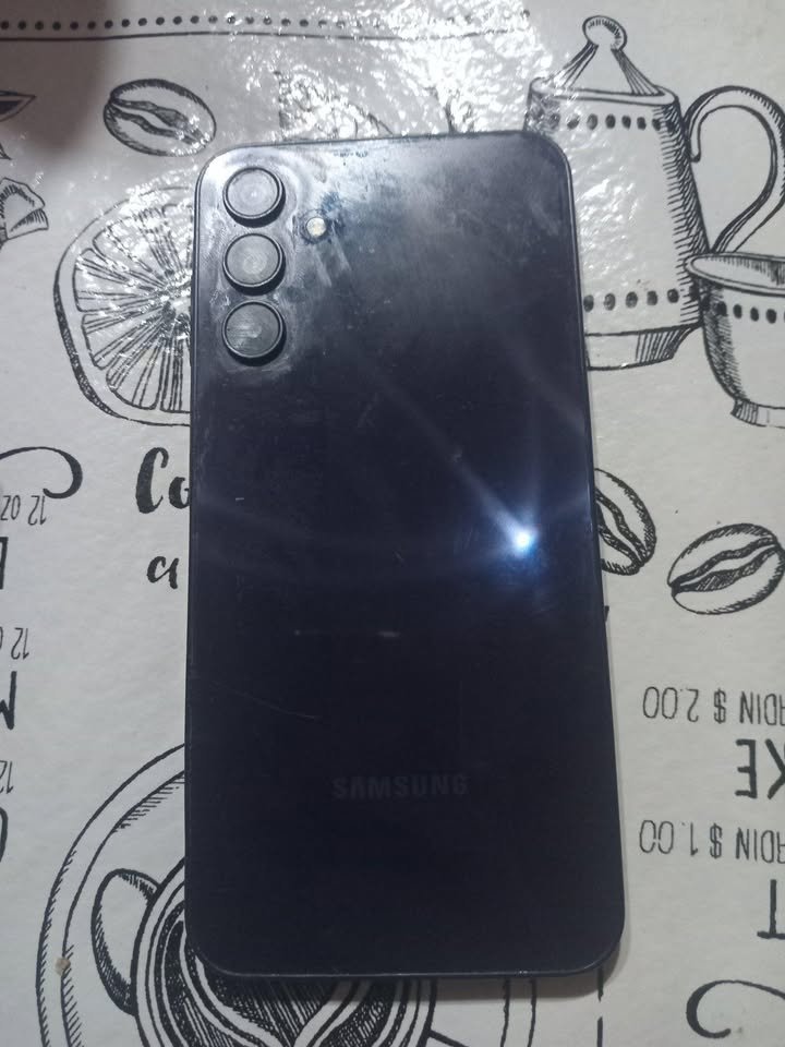 Samsung+galaxy+A15+(128gb+//+4gb+ram+)