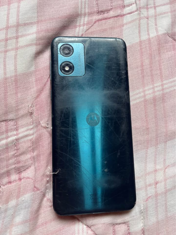 Vendo Motorola E13 liberado