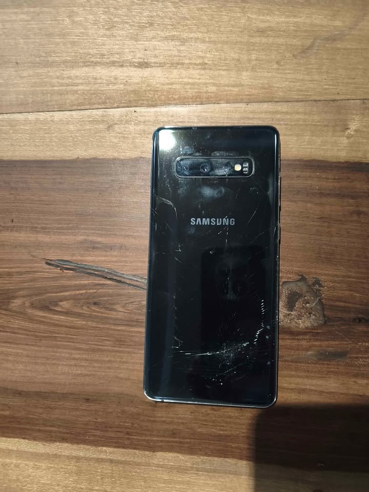 Celular Samsung Galaxy S10+
