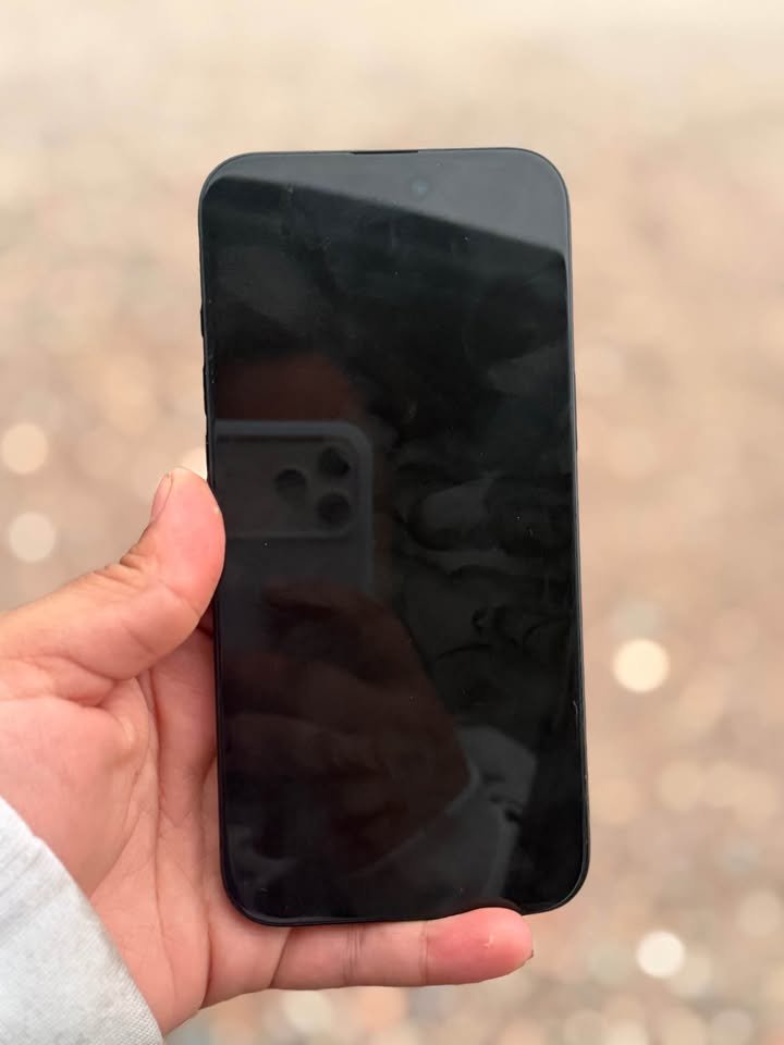 VENDO IPHONE 16 PLUS permuto solo por iPhone
