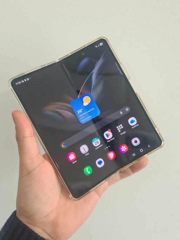 SAMSUNG FOLD 4 256GB VENDO O PERMUTO