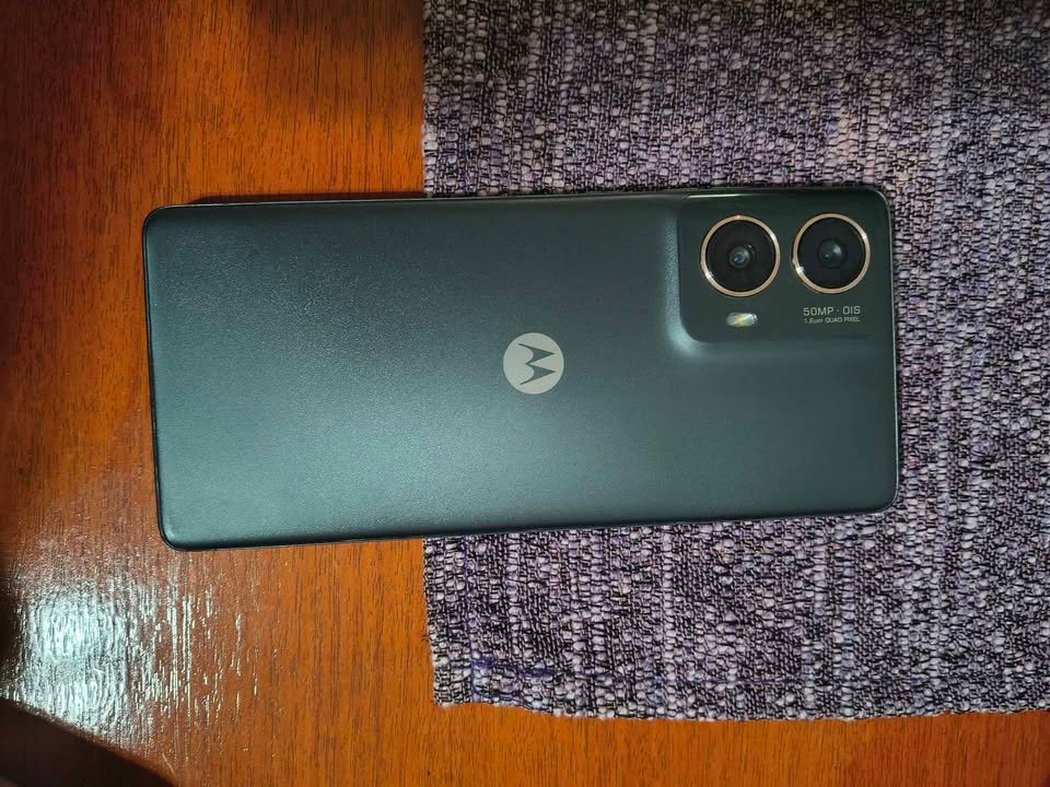 VENDO MOTO G85 5G LIBRE!!