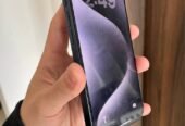 IPhone 15 Pro (128GB 88%) 900.000 (recibo iphone menor)
