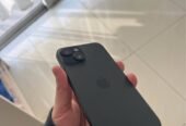IPhone 15 (83% 128Gb) (recibo iphone menor y diferencia) 680.000