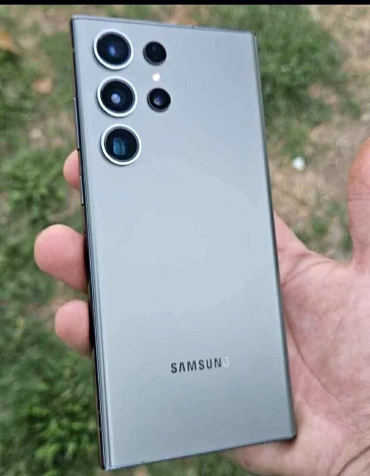 Vendo Samsung s23 ultra, precio publicado.