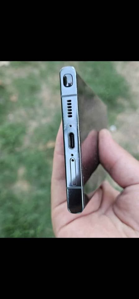 Vendo Samsung s23 ultra, precio publicado.