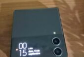 Samsung galaxy Z flip 4 5G Liberado Hay que cambiar la pantalla