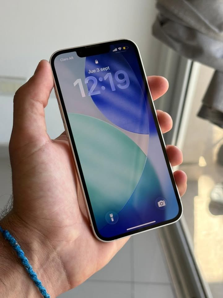 Liquido Iphone 14 84% Bateria