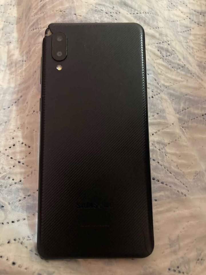 VENDO SAMSUNG A02 4ram 64gb 65 mil se va