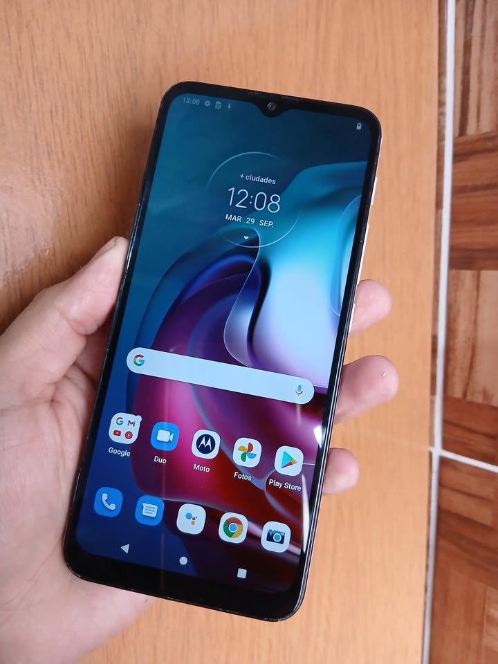 OTO G30 •USADO, EN BUEN ESTADO •4 RAM/ 128 GB •LIBERADO! $100.000