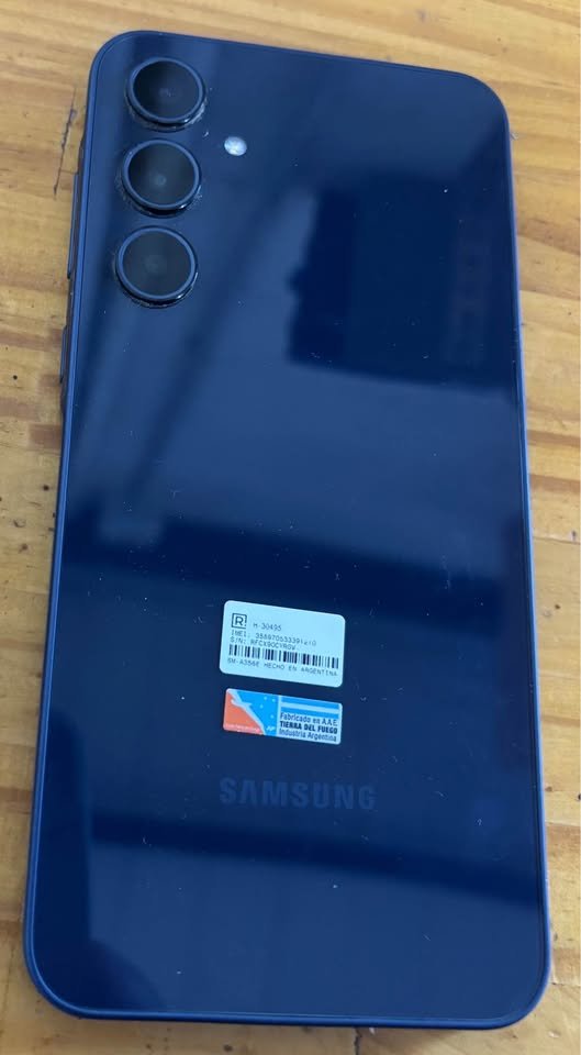 VENDO SAMSUNG A35 5G IMPECABLE, escucho ofertas