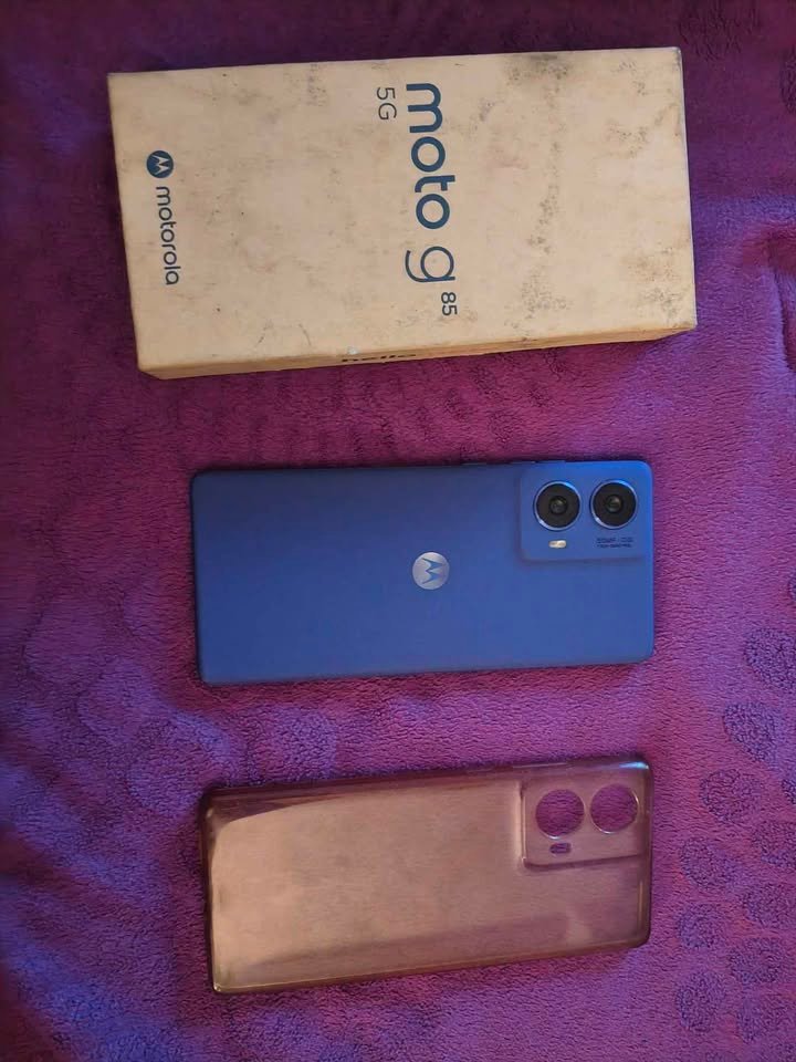 VENDO MOTO G85 5G LIBRE!!