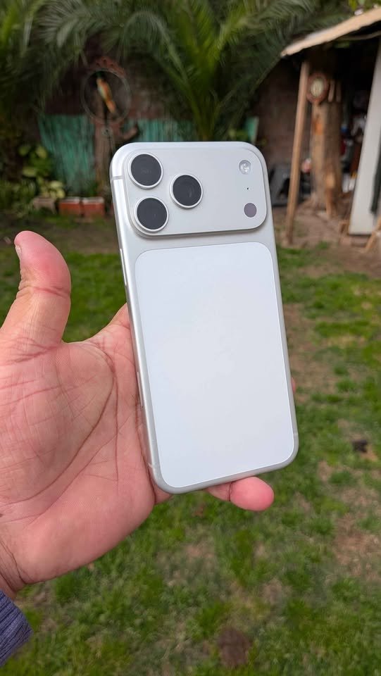 iPhone 17 Pro Max