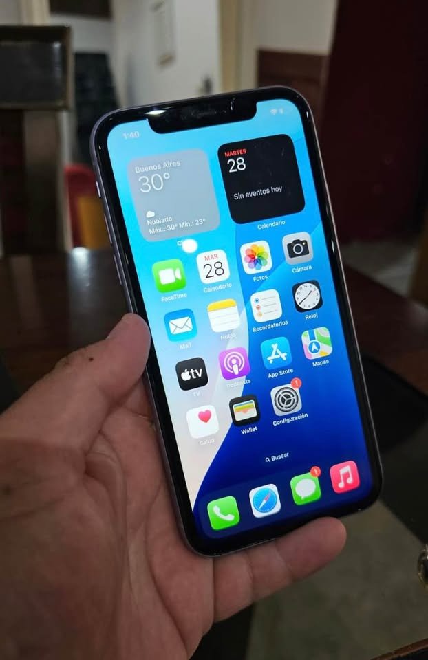 iPhone 11 64GB Batería 76% Liberado