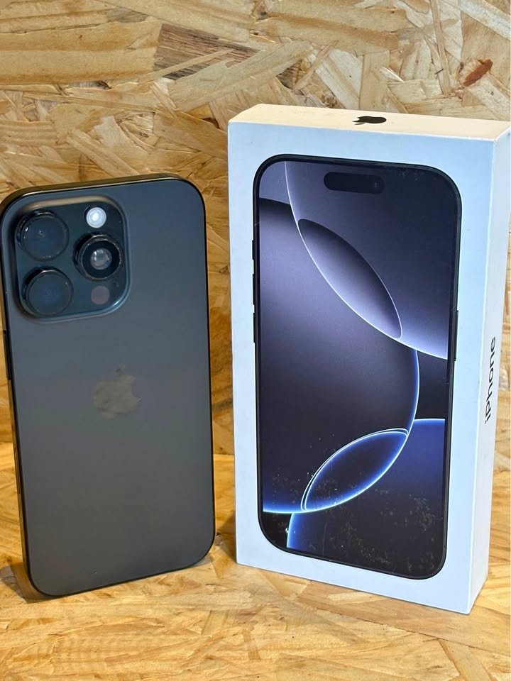 iPhone 16 Pro