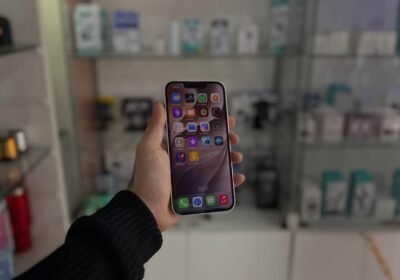 iPhone 13