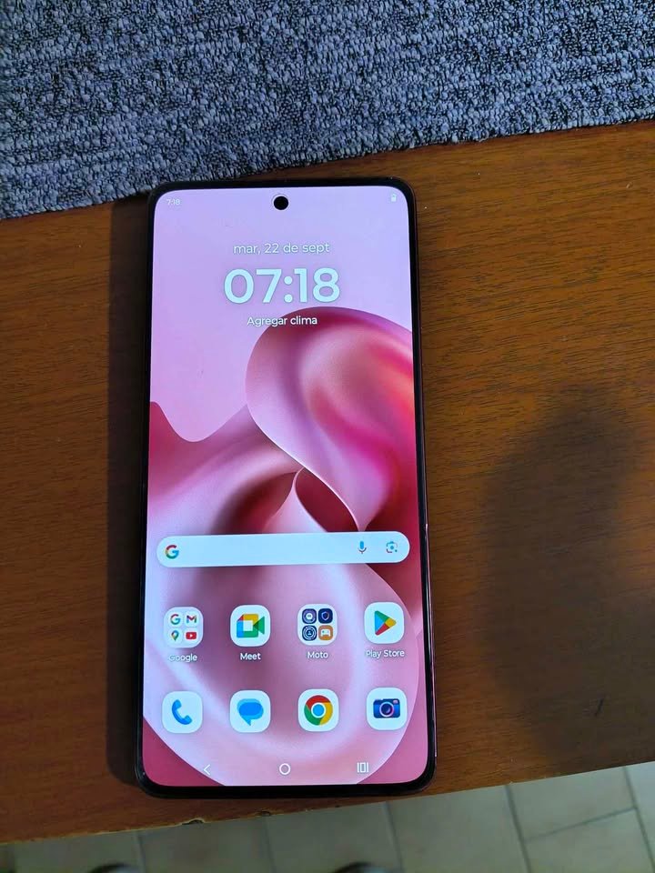 VENDO MOTO G86 5G LIBRE ESIM!!