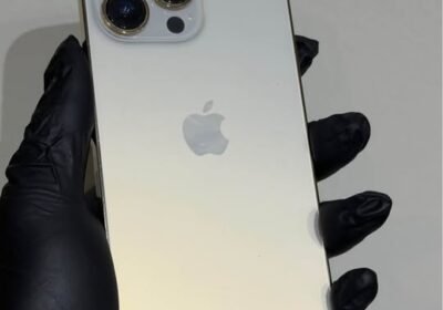 iPhone 13 Pro 256 GB – 75% batería en caja con cable