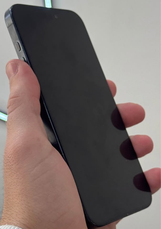 VENDO IPHONE 15PRO
