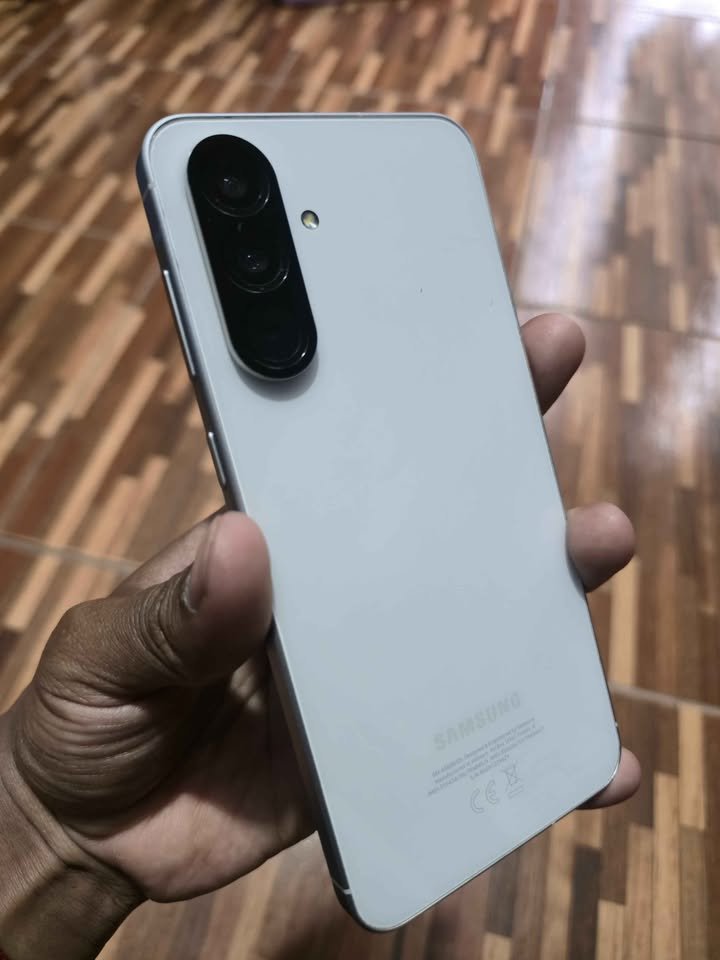 Samsung A56 (A wifi)
