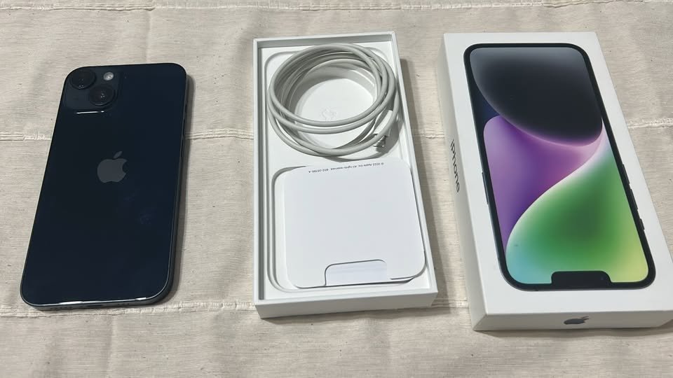 (400 USD) iPhone 14 Midnight 128gb, 84% 🔋