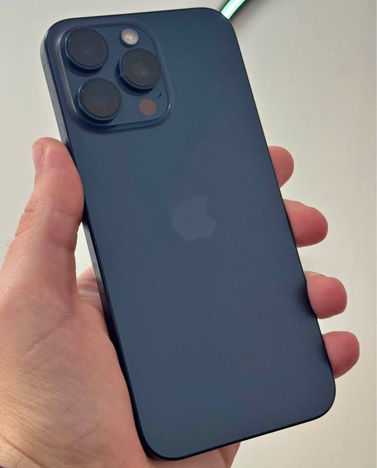 VENDO IPHONE 15PRO