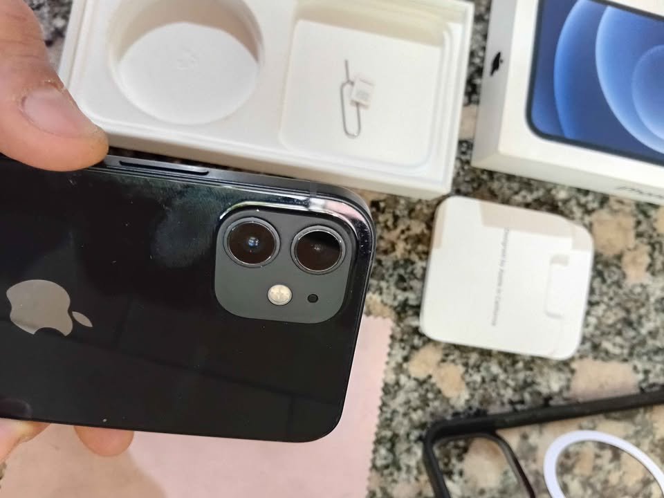 IPHONE 12 leer descripcion