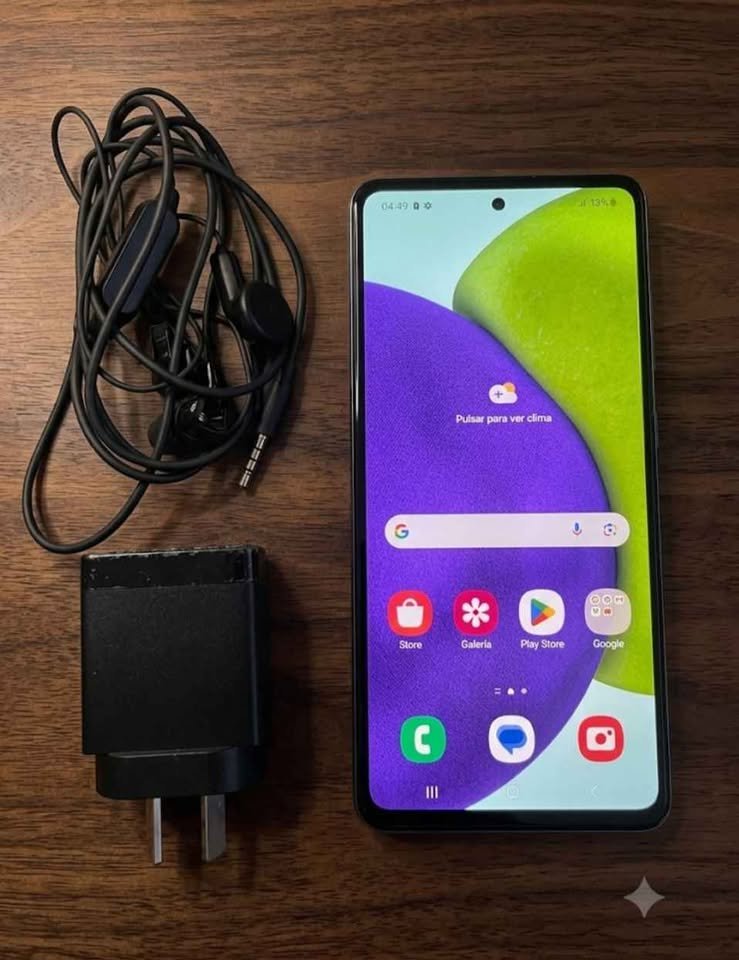 Samsung Galaxy A52 128GB 6GB RAM Libre + Toma de carga y Auriculares